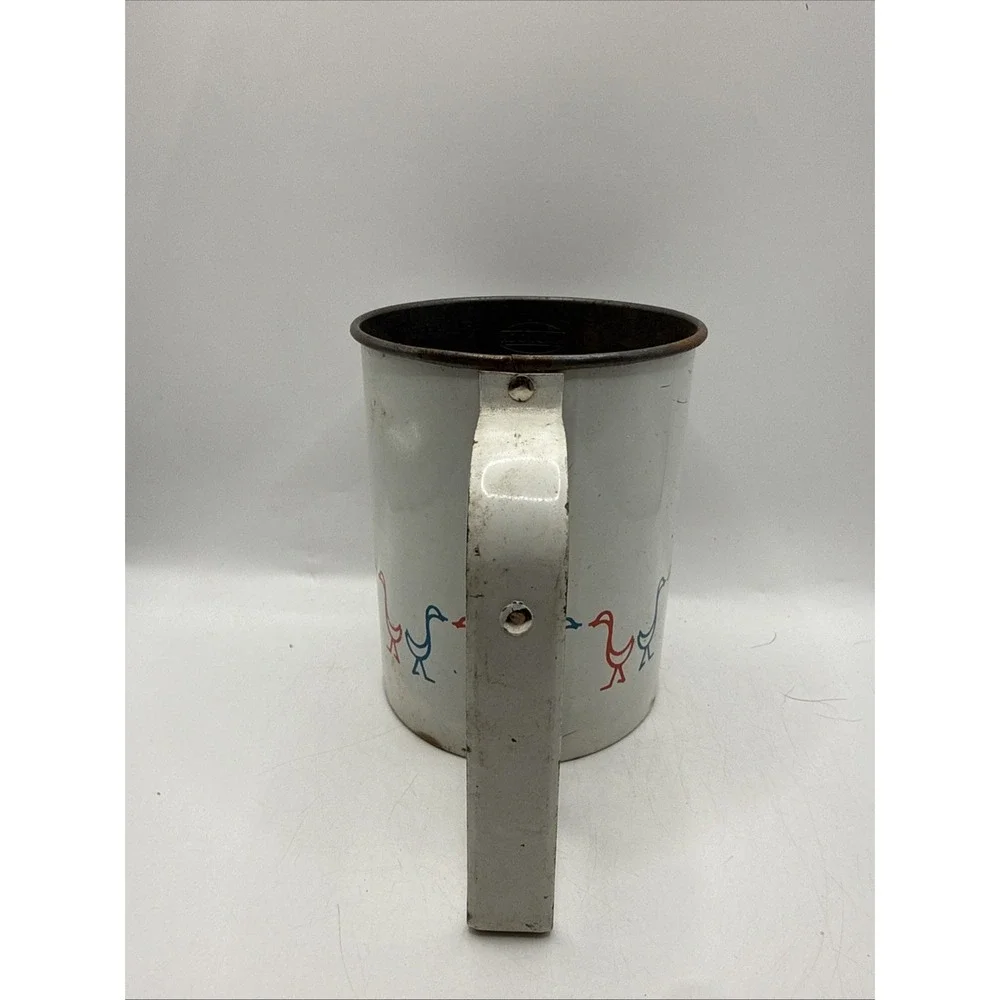 Androck‎ Flour Sifter Metal Ducks Geese USA Red White Blue Vintage 1950s